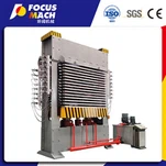 เครื่องรีดร้อนแผ่นไม้